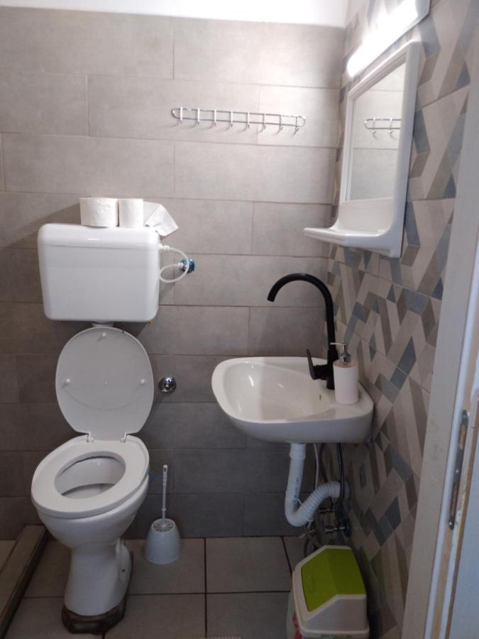 2 Haloszobas Apartman คานยิชา ภายนอก รูปภาพ